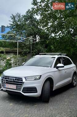 Внедорожник / Кроссовер Audi Q5 2019 в 