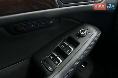 Внедорожник / Кроссовер Audi Q5 2015 в 