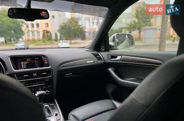 Внедорожник / Кроссовер Audi Q5 2015 в 