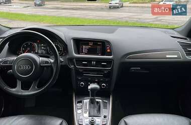 Внедорожник / Кроссовер Audi Q5 2015 в 