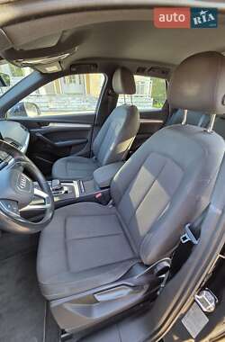 Внедорожник / Кроссовер Audi Q5 2017 в 