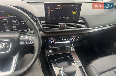 Внедорожник / Кроссовер Audi Q5 2023 в 