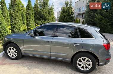 Позашляховик / Кросовер Audi Q5 2011 в 