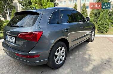 Позашляховик / Кросовер Audi Q5 2011 в 