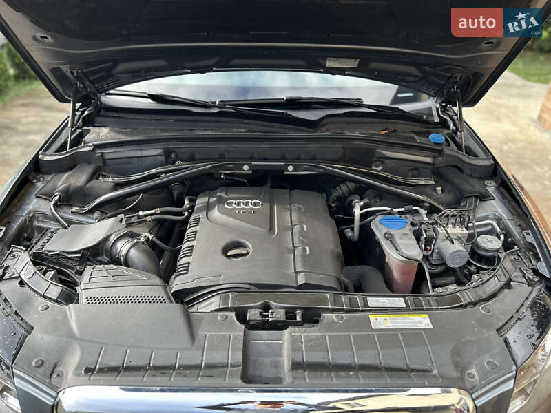 Внедорожник / Кроссовер Audi Q5 2012 в Виннице
