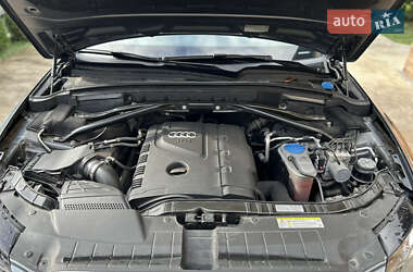 Внедорожник / Кроссовер Audi Q5 2012 в 