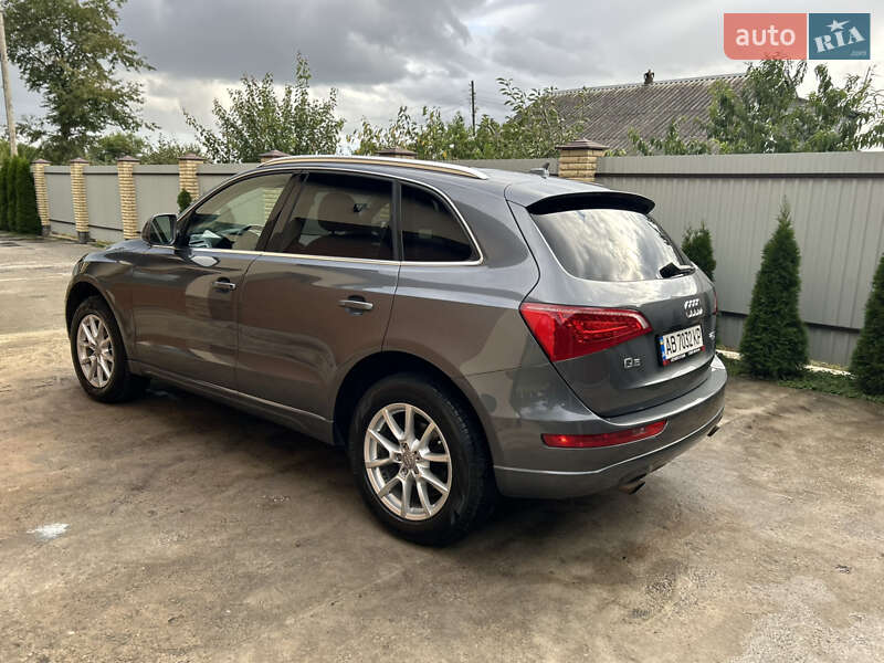 Внедорожник / Кроссовер Audi Q5 2012 в Виннице