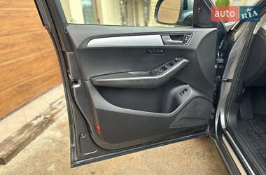 Внедорожник / Кроссовер Audi Q5 2012 в 