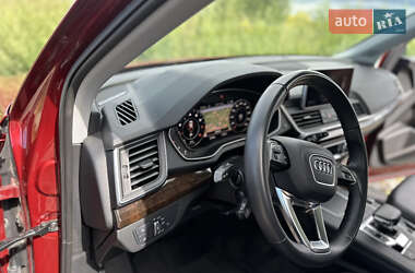 Внедорожник / Кроссовер Audi Q5 2018 в 