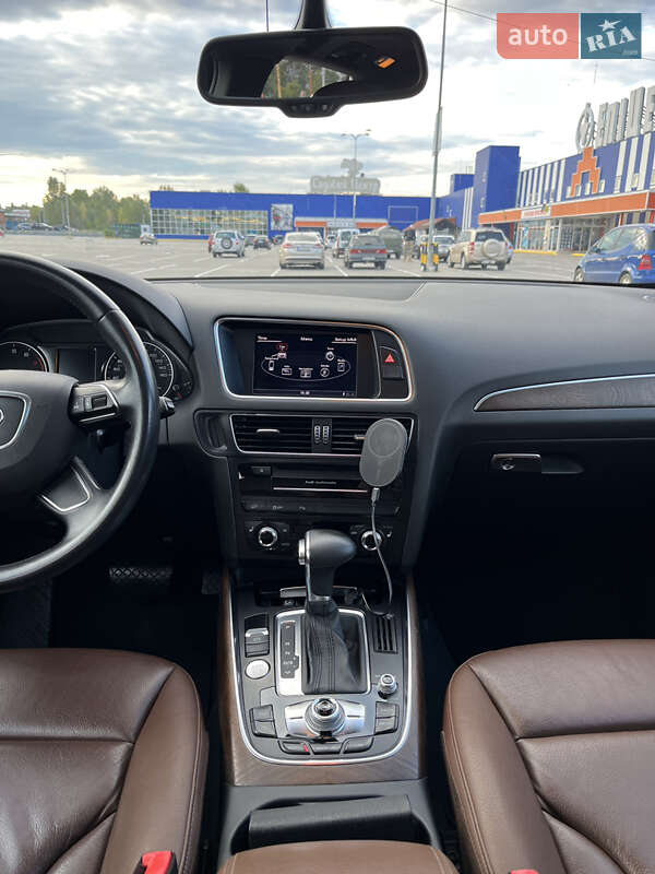 Внедорожник / Кроссовер Audi Q5 2013 в Сумах