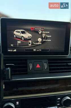 Внедорожник / Кроссовер Audi Q5 2017 в 