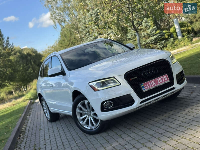 Внедорожник / Кроссовер Audi Q5 2015 в 