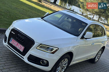 Внедорожник / Кроссовер Audi Q5 2015 в 
