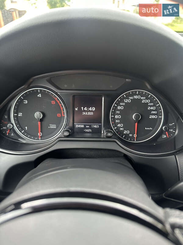 Позашляховик / Кросовер Audi Q5 2015 в Калуші