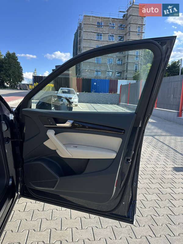 Внедорожник / Кроссовер Audi Q5 2018 в Львове