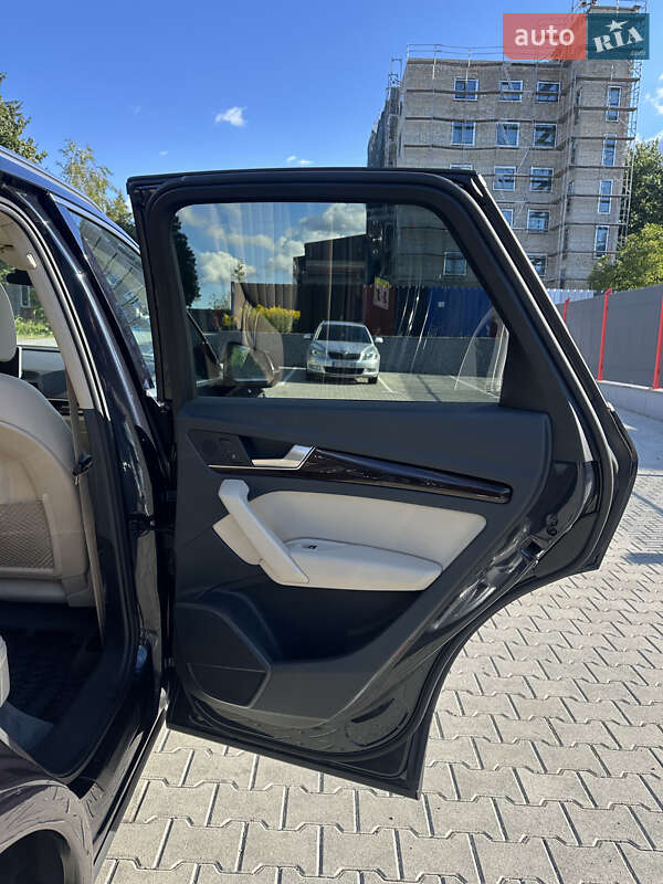 Внедорожник / Кроссовер Audi Q5 2018 в Львове