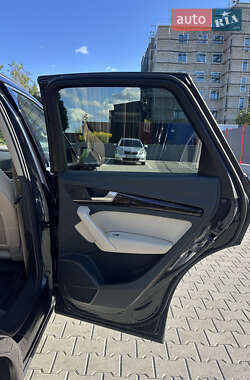 Внедорожник / Кроссовер Audi Q5 2018 в 
