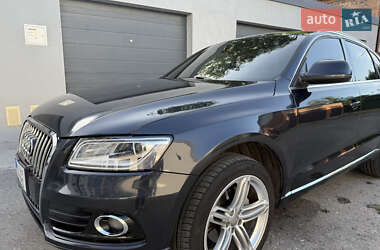 Внедорожник / Кроссовер Audi Q5 2012 в 