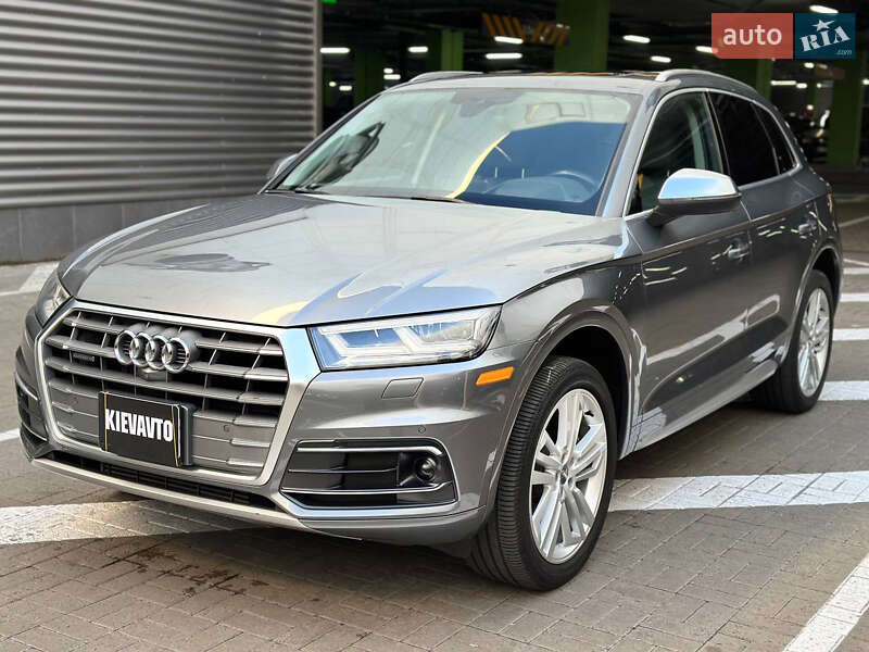 Позашляховик / Кросовер Audi Q5 2017 в Києві
