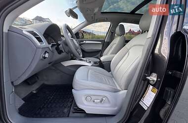 Внедорожник / Кроссовер Audi Q5 2016 в 