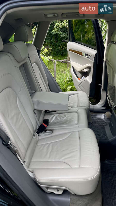 Внедорожник / Кроссовер Audi Q5 2011 в Луцке