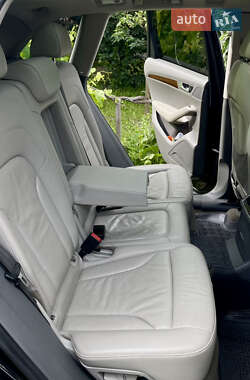 Внедорожник / Кроссовер Audi Q5 2011 в 