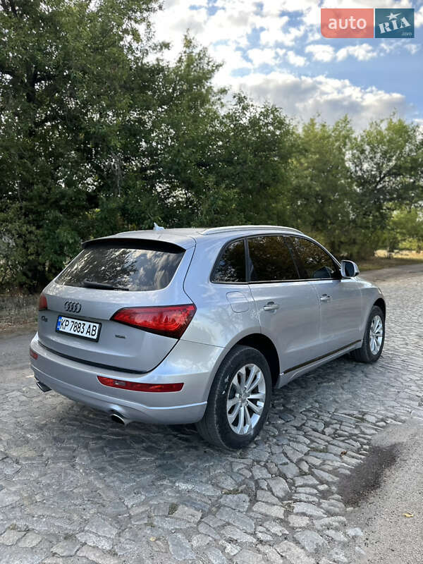 Позашляховик / Кросовер Audi Q5 2016 в Запоріжжі