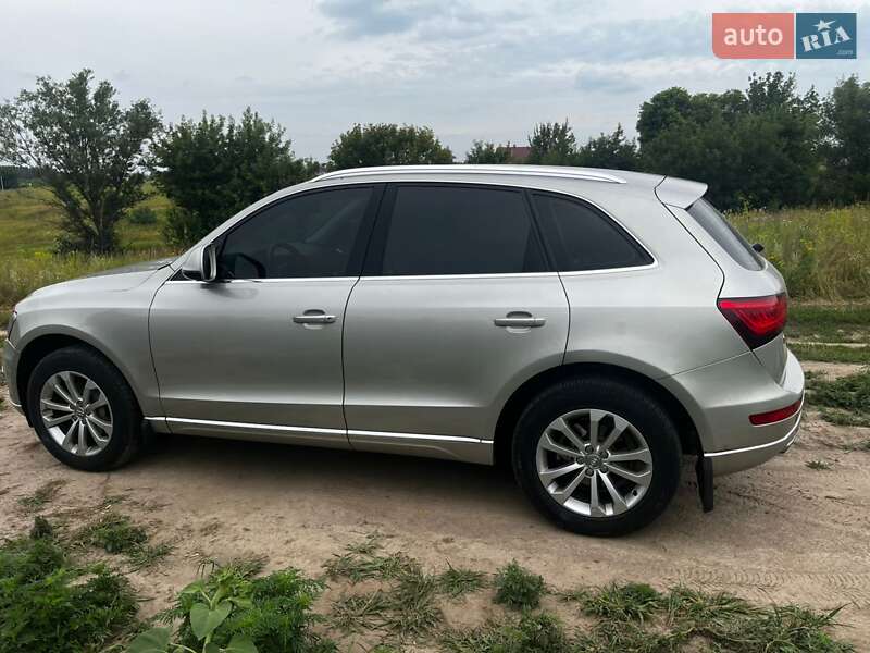 Внедорожник / Кроссовер Audi Q5 2016 в Киеве