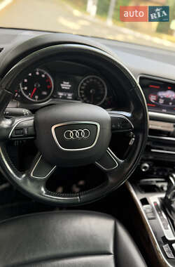 Внедорожник / Кроссовер Audi Q5 2016 в 