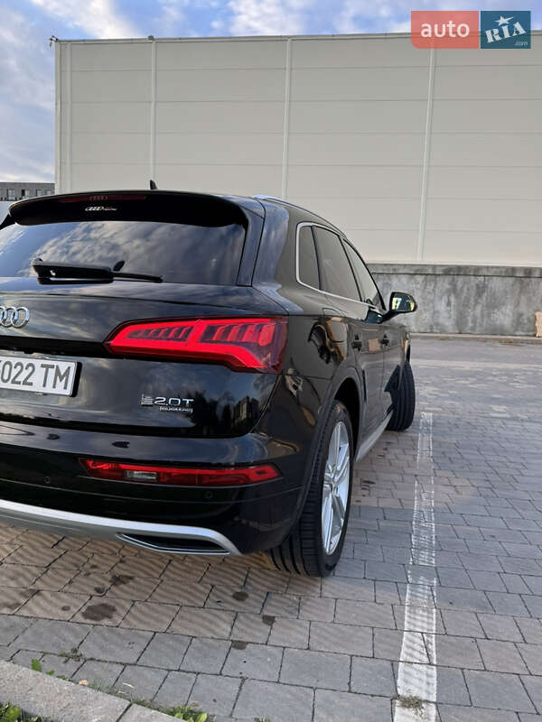 Внедорожник / Кроссовер Audi Q5 2016 в Львове