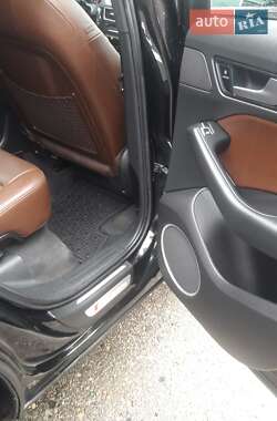 Внедорожник / Кроссовер Audi Q5 2010 в 