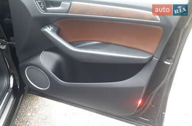 Внедорожник / Кроссовер Audi Q5 2010 в 