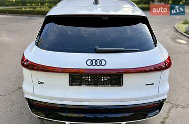 Внедорожник / Кроссовер Audi Q5 2025 в 