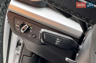 Внедорожник / Кроссовер Audi Q5 2017 в 