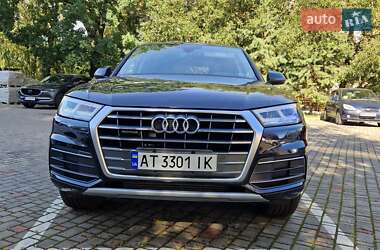 Внедорожник / Кроссовер Audi Q5 2020 в 