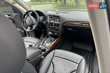 Внедорожник / Кроссовер Audi Q5 2015 в 