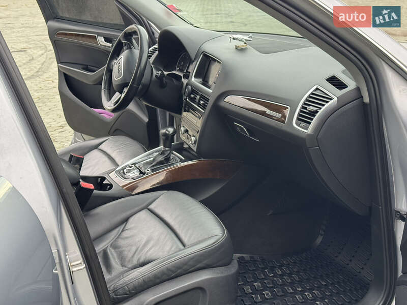 Внедорожник / Кроссовер Audi Q5 2015 в Дубно