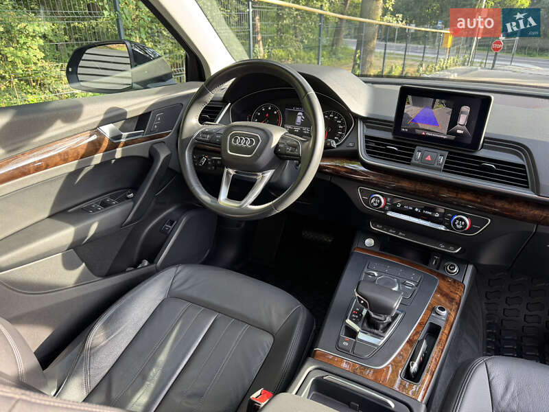 Внедорожник / Кроссовер Audi Q5 2018 в Львове