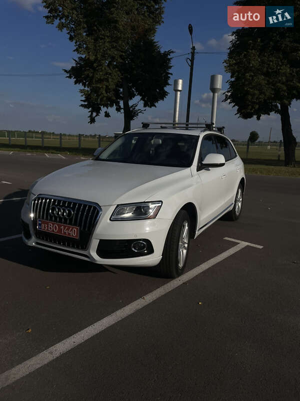 Внедорожник / Кроссовер Audi Q5 2014 в Владимире