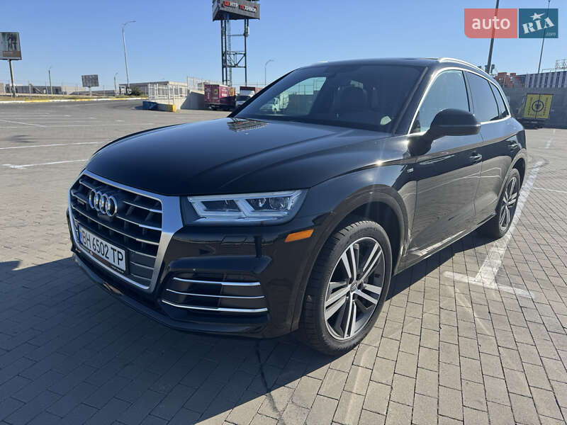Внедорожник / Кроссовер Audi Q5 2017 в Одессе