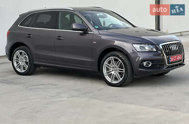 Внедорожник / Кроссовер Audi Q5 2012 в 