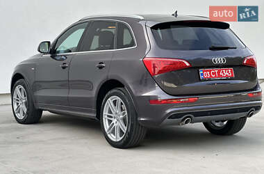 Внедорожник / Кроссовер Audi Q5 2012 в 
