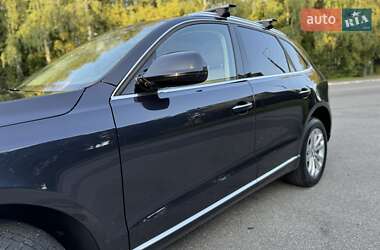 Позашляховик / Кросовер Audi Q5 2015 в 
