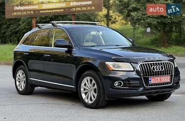 Позашляховик / Кросовер Audi Q5 2015 в 