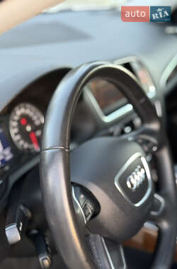 Позашляховик / Кросовер Audi Q5 2013 в 