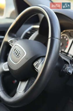 Позашляховик / Кросовер Audi Q5 2013 в 