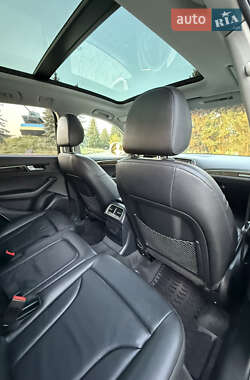 Позашляховик / Кросовер Audi Q5 2013 в 