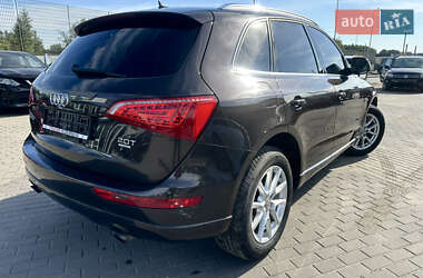 Внедорожник / Кроссовер Audi Q5 2011 в 