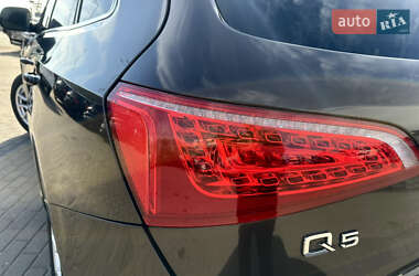 Внедорожник / Кроссовер Audi Q5 2011 в 