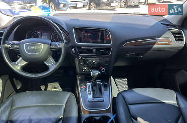 Внедорожник / Кроссовер Audi Q5 2016 в 